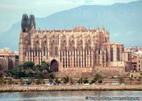 palmacathedral.jpg